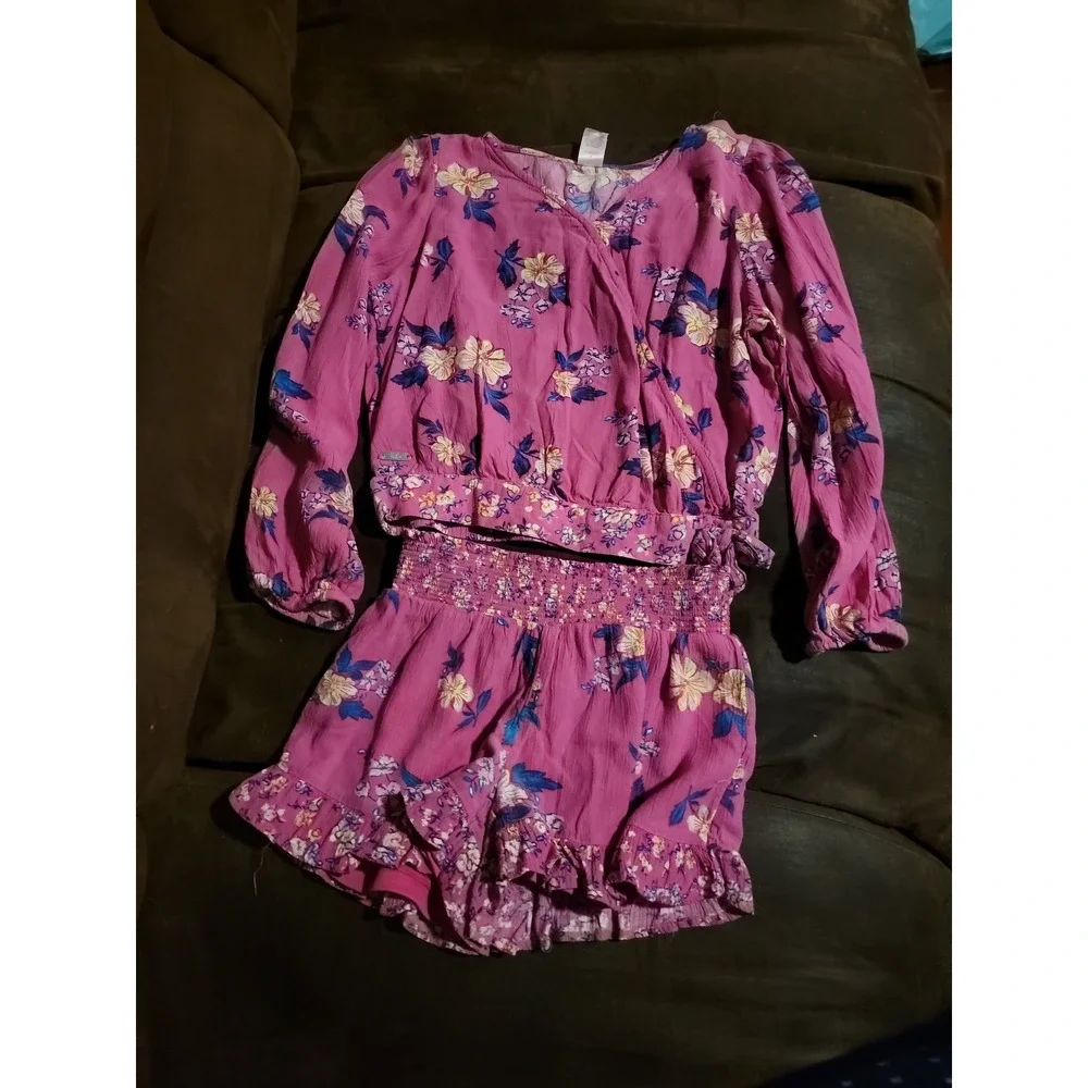 Justice floral long sleeve top and shorts spring outfit size 10